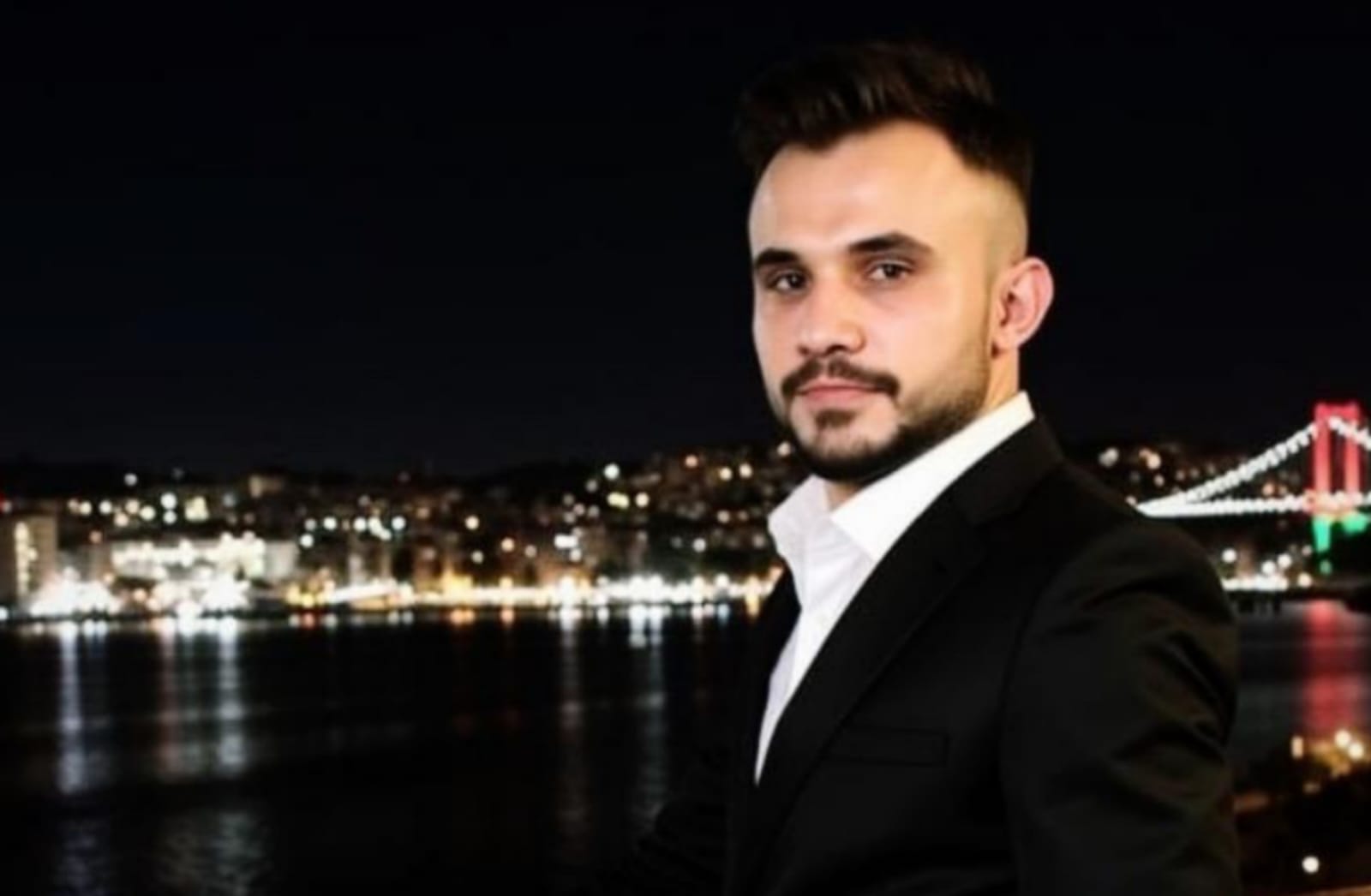 Oyuncu Onur Gürler Kimdir?