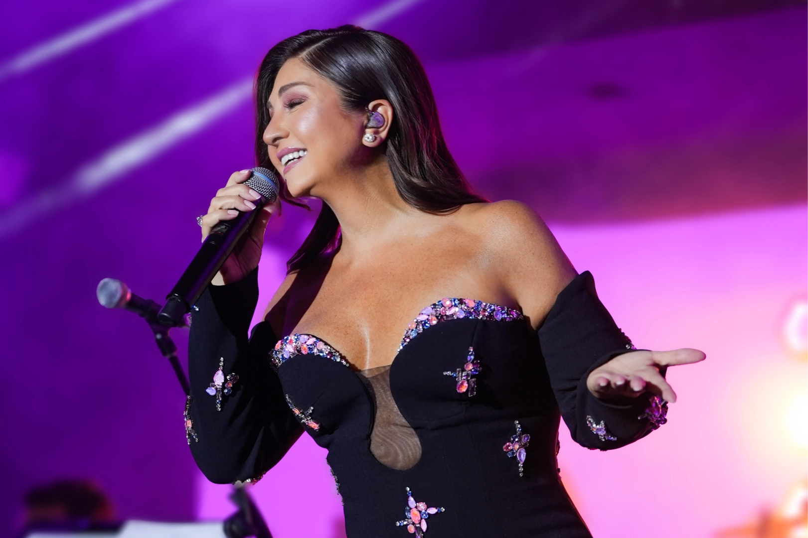 Sibel Can'dan görkemli geri dönüş