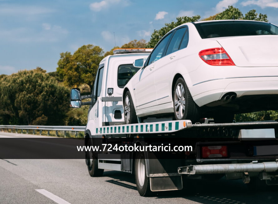 724 Otokurtarıcı – İstanbul ve Kocaeli'nde 7/24 Acil Çekici Hizmeti