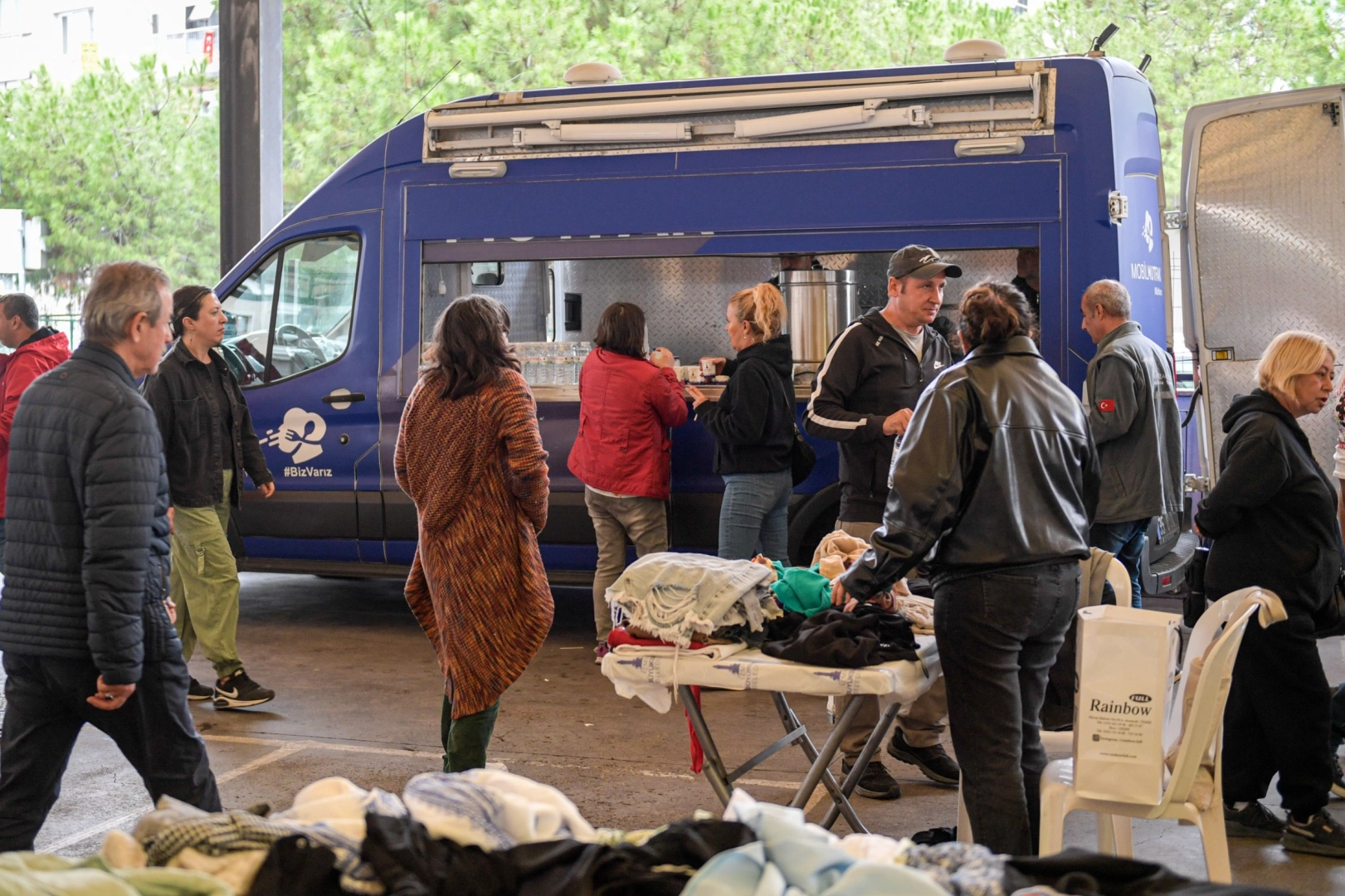 İzmir'de 2. El Pazarı’ndan herkes memnun