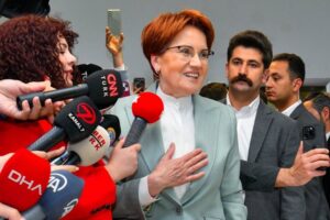 İYİ Parti Genel Başkanı Meral Akşener, algı çalışmalarından beslenen bir