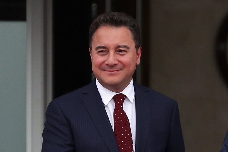 DEVA Partisi Genel Başkanı Ali Babacan, sosyal medya hesabından yaptığı