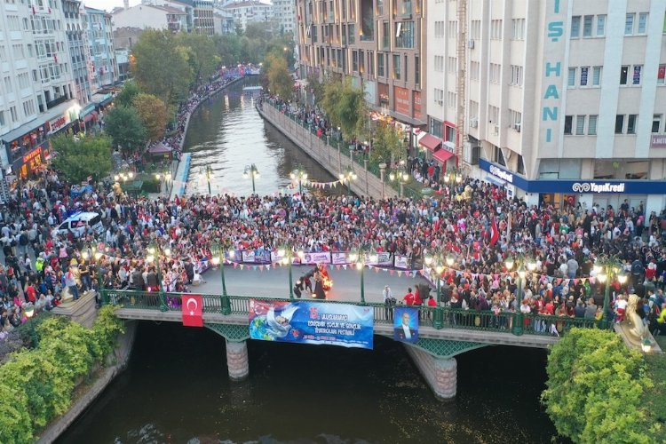 Eskişehir Büyükşehir Belediye Başkanı Prof. Dr. Yılmaz Büyükerşen’in, “Şehir Turizmi”