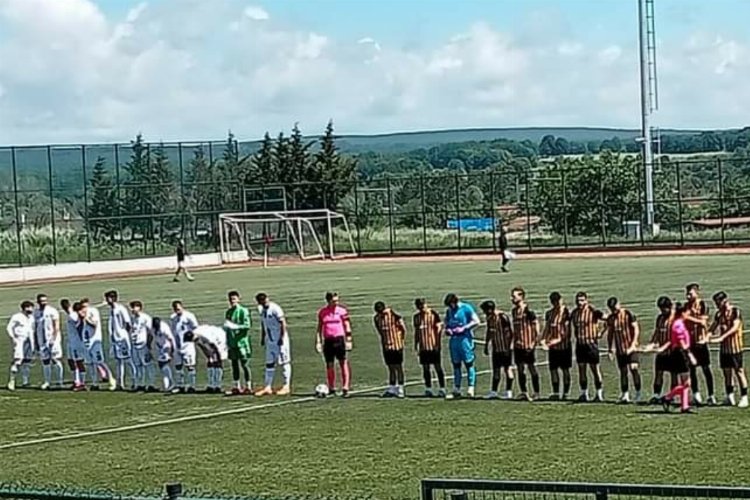 Keşanspor deplasmanda karşılaştığı Sarayspor’u 3-2 mağlup etti. Erdoğan DEMİR-KEŞAN POSTASI