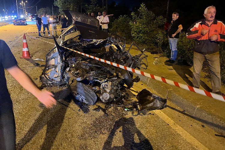 Düzce’de meydana gelen trafik kazasında bir kişi yaşamını yitirdi. Sefer