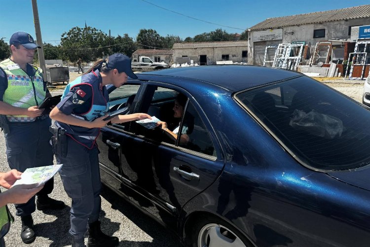 Edirne İl Jandarma Komutanlığı, geleceğin teminatı olan çocukları bilinçlendirme ve