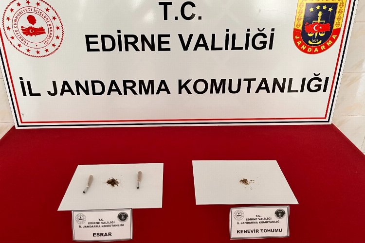 Edirne İl Jandarma Komutanlığı, uyuşturucu kaçakçılığıyla mücadele kapsamında Enez ilçesinde