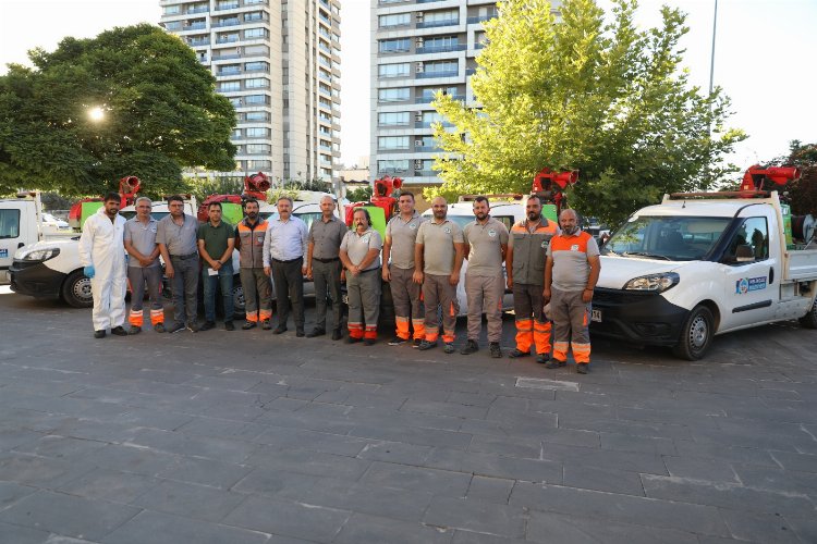 Yaz aylarının gelmesiyle birlikte ilaçlama çalışmalarını artıran Melikgazi Belediyesi, ilçenin