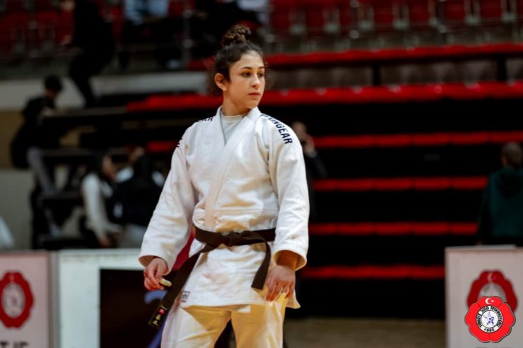 Osmangazi Belediyesporlu judocu Zeynep Öztürk’ün de yer aldığı Judo Ümit