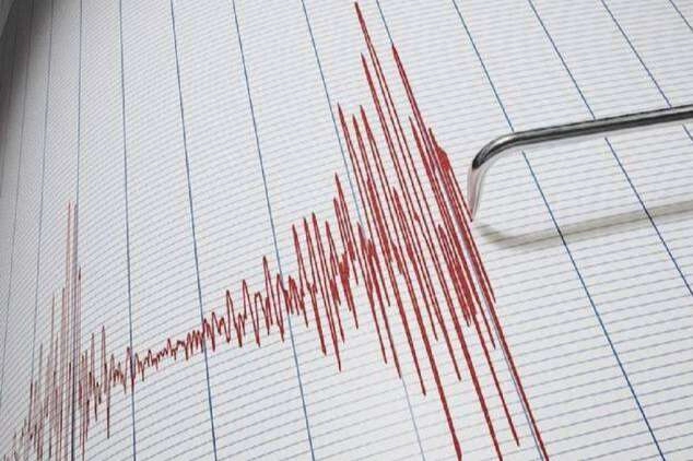 Antalya’nın Kumluca ilçesi açıklarında gece saatlerinde 3 büyüklüğünde deprem meydana