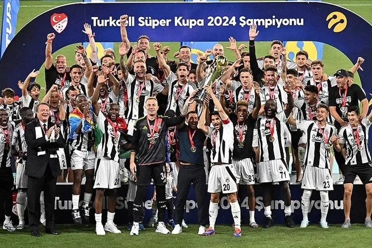 Beşiktaş Galatasaray arasında oynanan