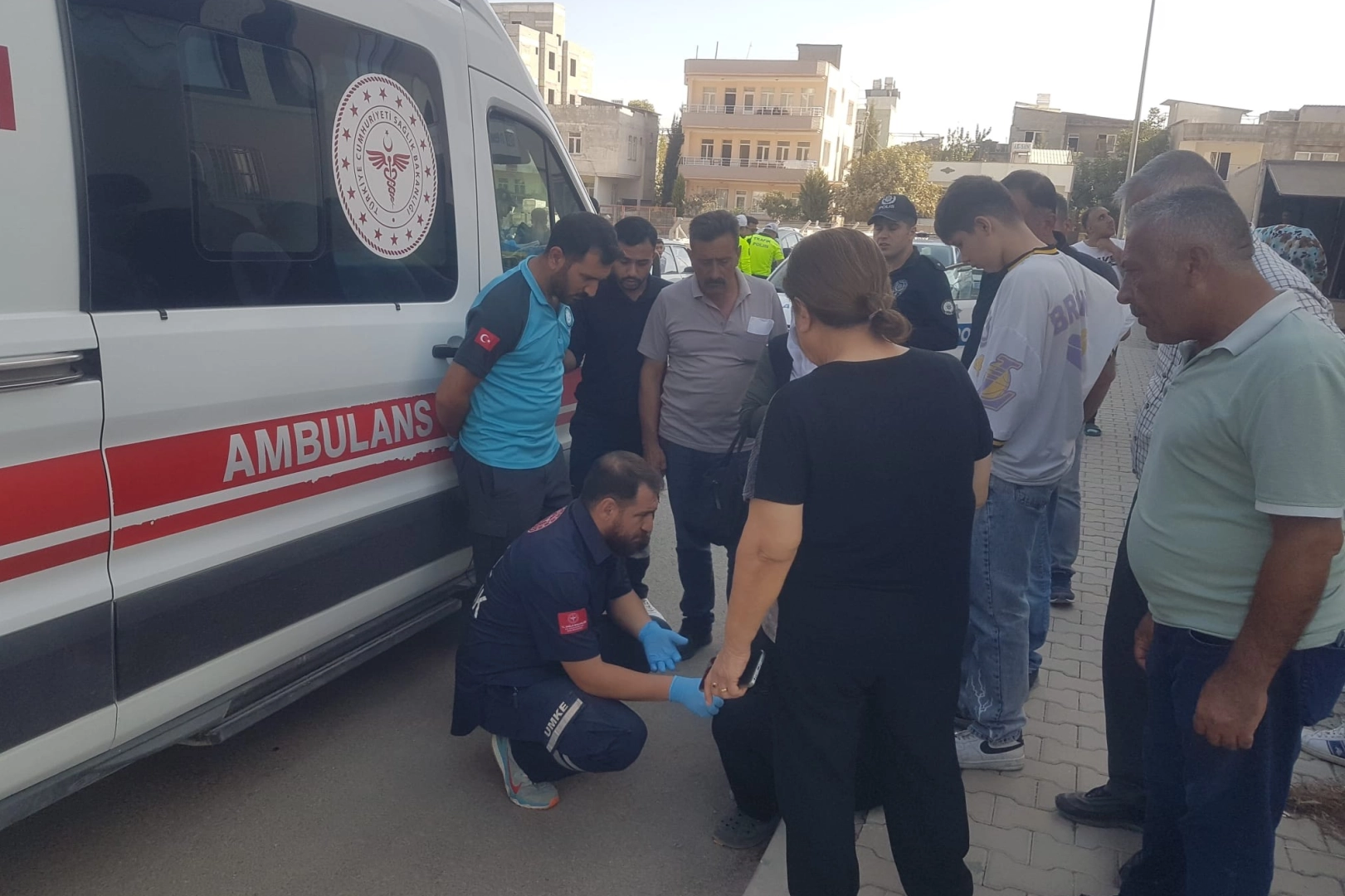 Adıyaman’ın Kayalık Mahallesi’nde yaşanan bir olayda, kendi evinde intihar girişiminde