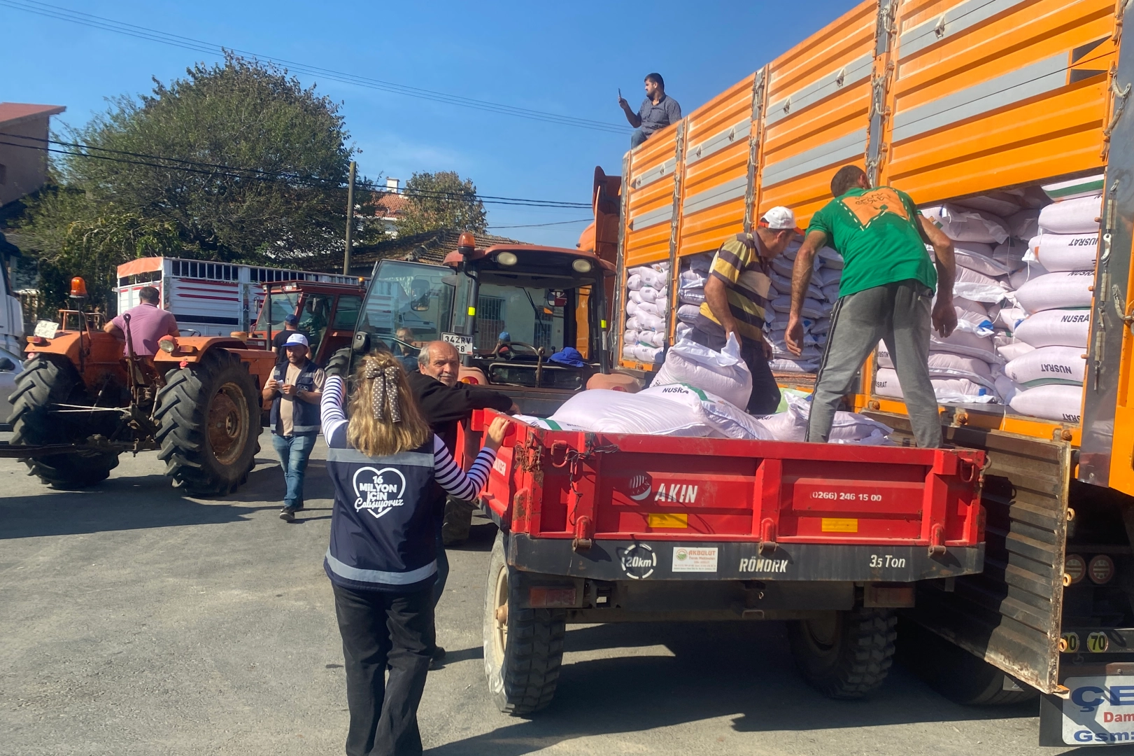 İstanbul Büyükşehir Belediyesi, İstanbullu çiftçilere arpa, yulaf ve ekmeklik buğday