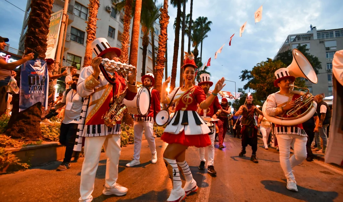 Muratpaşa Belediyesi’nin 17-20 Ekim tarihlerinde düzenleyeceği Kaleiçi Old Town Festivali’yle,