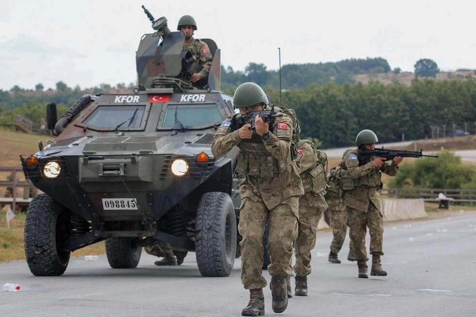 Geçen yıl 10 Ekim’de komutası Türkiye tarafından devralınan Kosova Barış