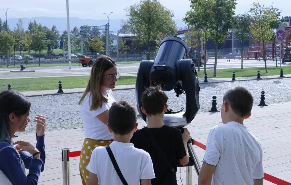 Kocaeli Büyükşehir Belediyesi Dünya Uzay Haftası kapsamında düzenlediği etkinlik ile