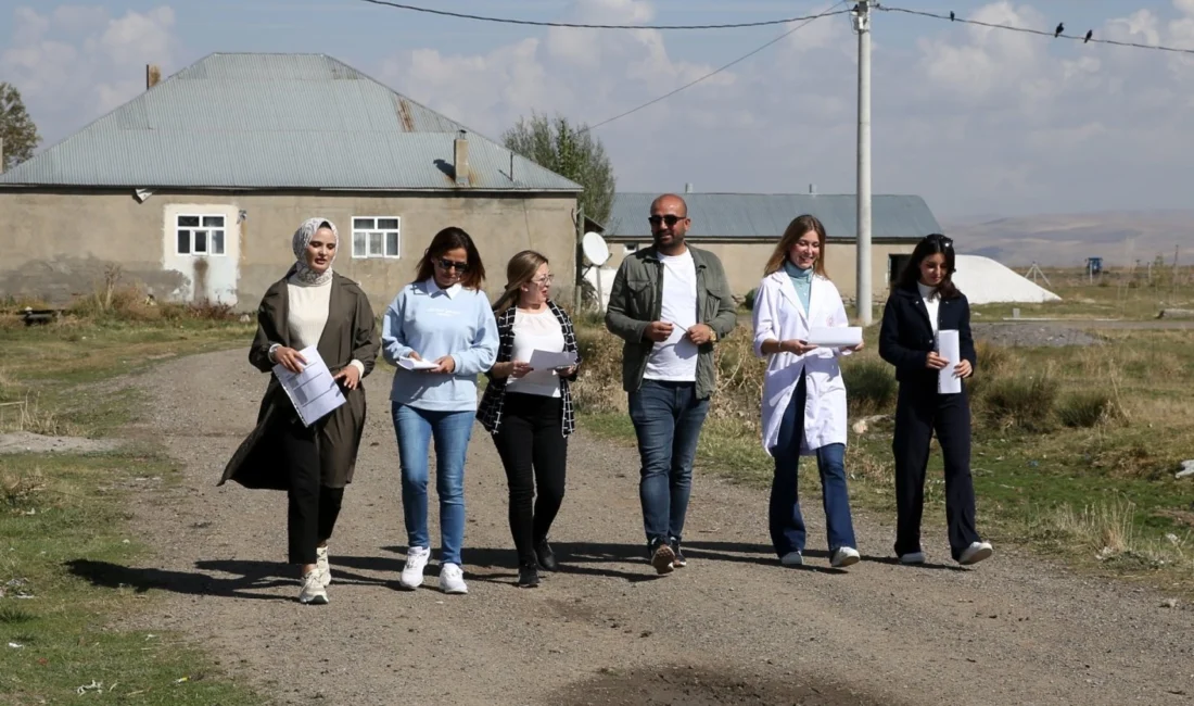 Muş’un Bulanık ilçesinde görev yapan kadın öğretmenler, çeşitli nedenlerle okula