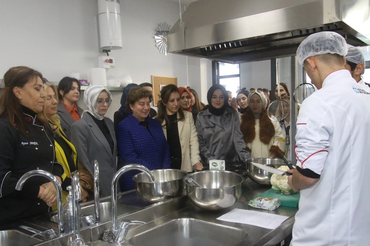 Kocaeli Büyükşehir, 20 Kasım Dünya Çocuk Hakları Günü dolayısıyla korunmaya