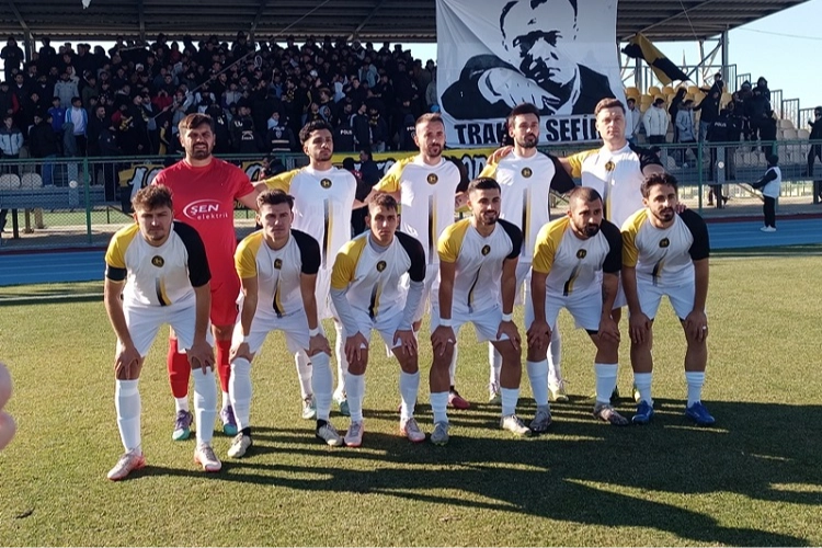 Bölgesel Amatör Lig 9.grupta mücadele eden Keşanspor kendi sahasında Sapanca