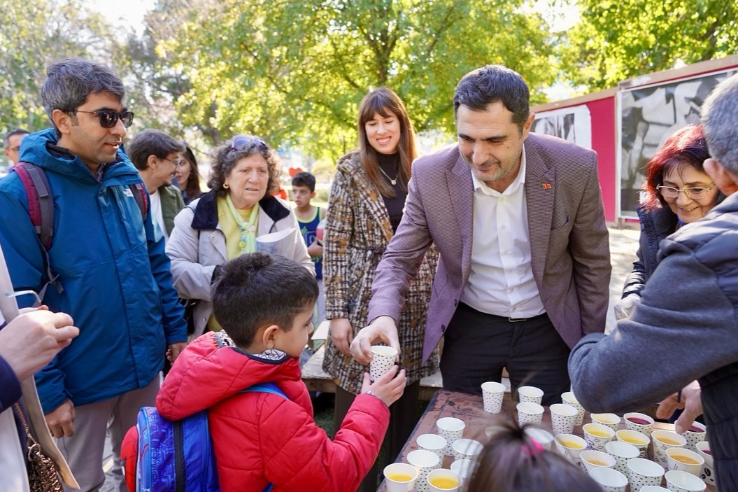 Muğla iline bağlı Ortaca Belediye Başkanı Evren Tezcan Yerli Malı