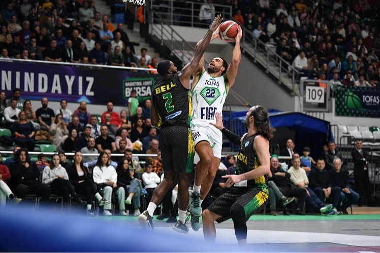 TOFAŞ Basketbol Takımı, ligin 9. haftasında sahasında Anadolu Efes’i konuk