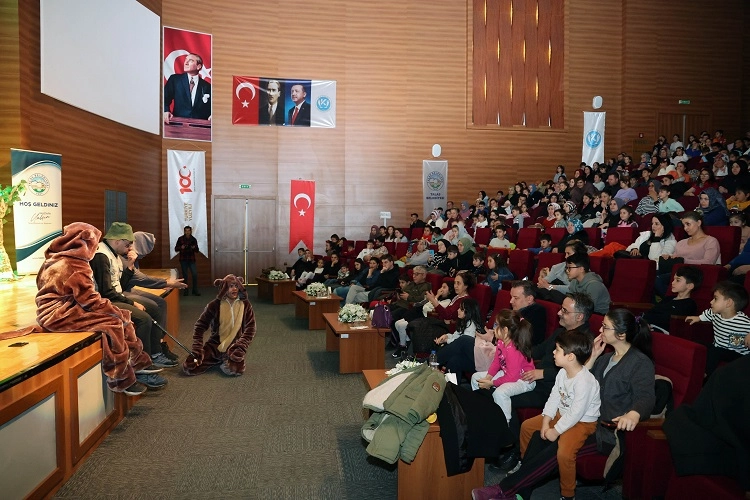 Kayseri Talas Belediyesi’nin yarıyıl tatiline giren çocukların keyifli bir zaman