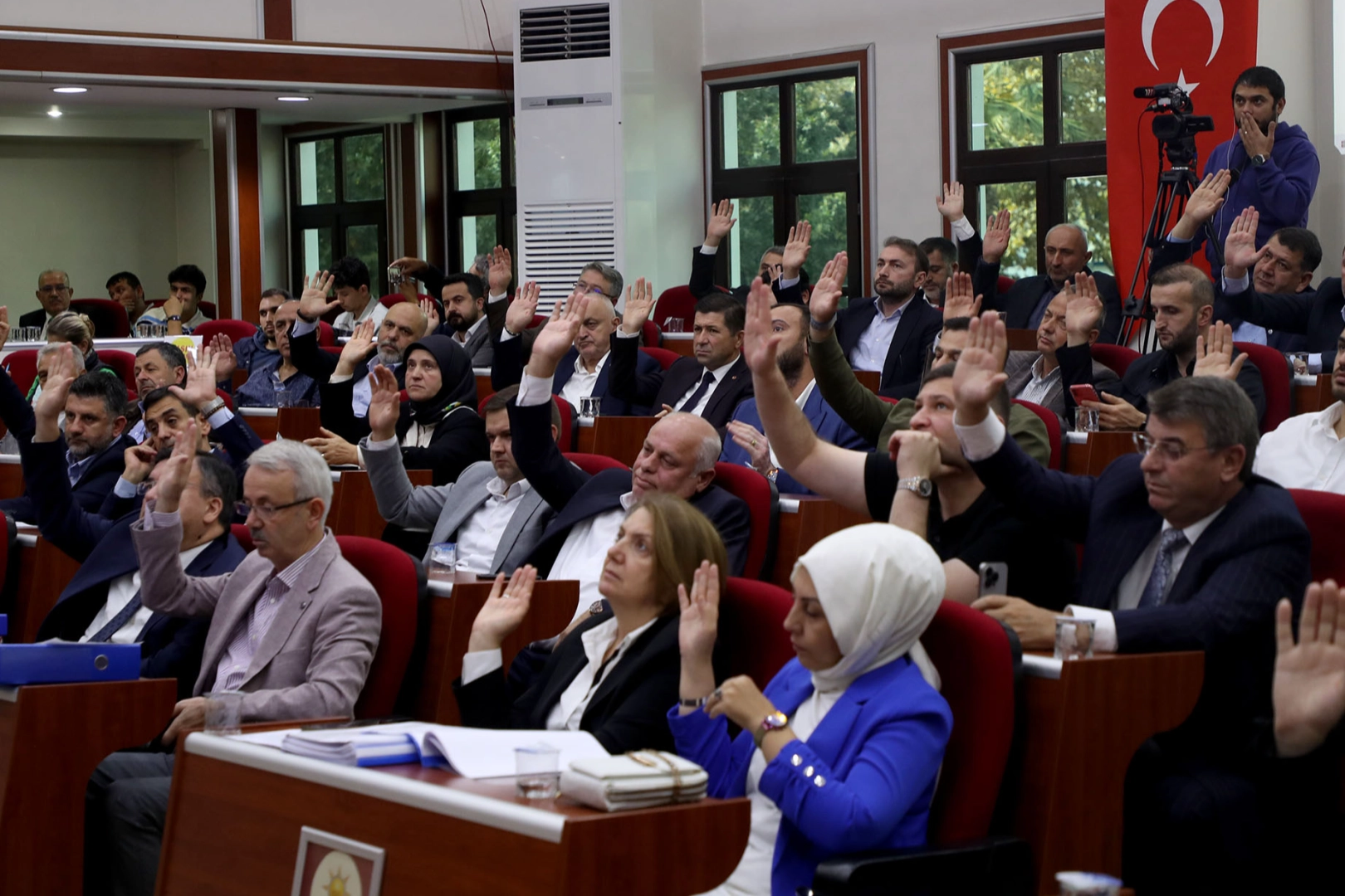 Sakarya Büyükşehir Meclisi 13 Ocak Pazartesi günü toplanıyor. Oturumda 97